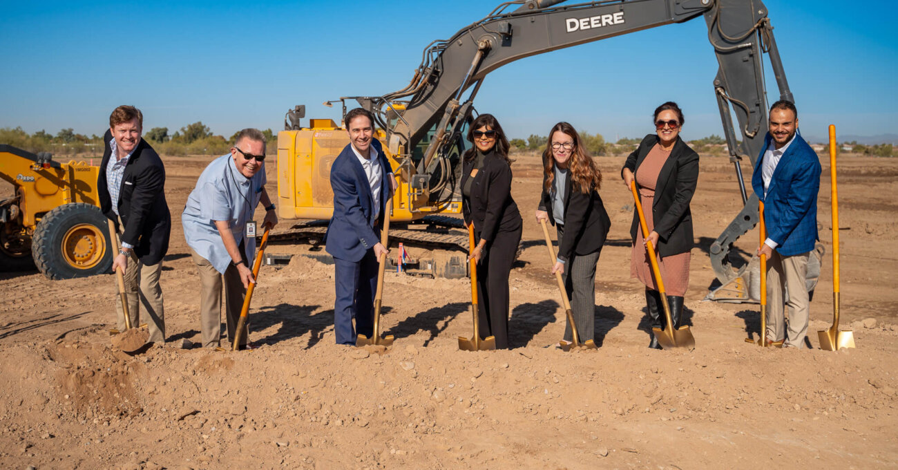 Udg team and speakers at the groundbreaking of acacia